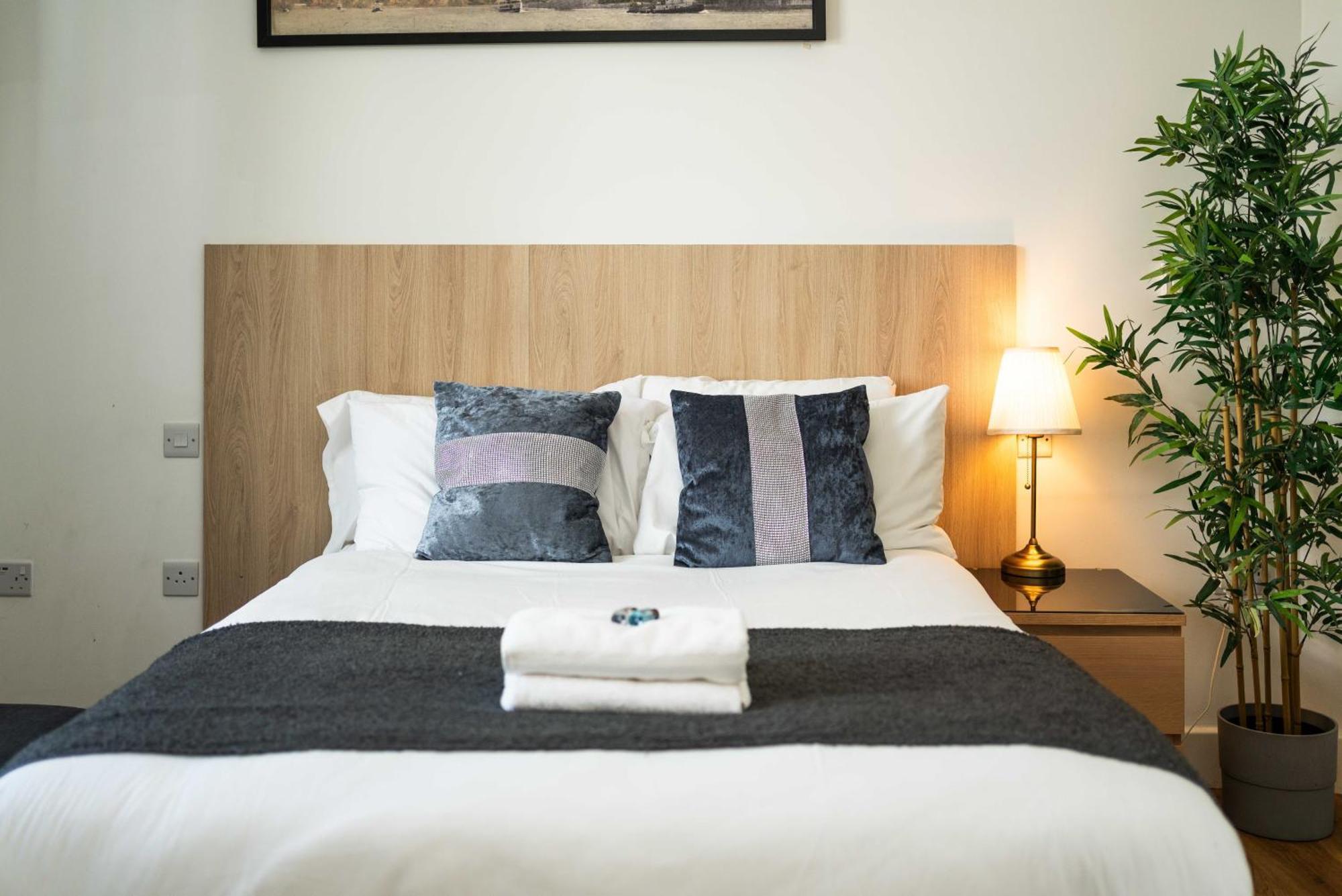 לונדון Equitable Hotel מראה חיצוני תמונה