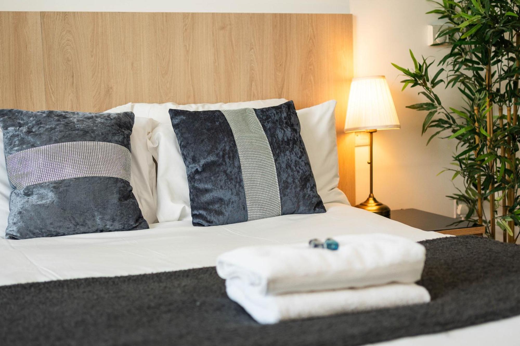 לונדון Equitable Hotel מראה חיצוני תמונה